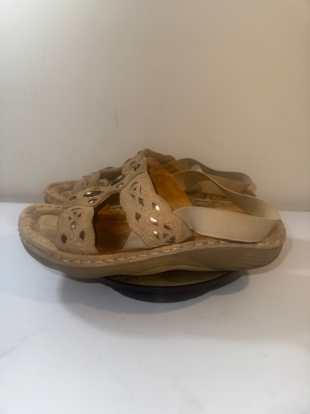 Earth Spirit 2000 Gelron Andi Sandal Tan Elastic Slingback Sandal Size 8